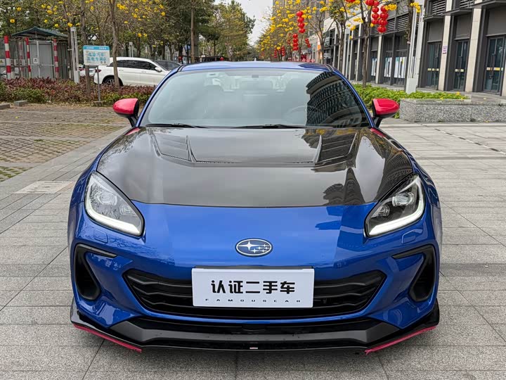 Фото 2 - Subaru BRZ