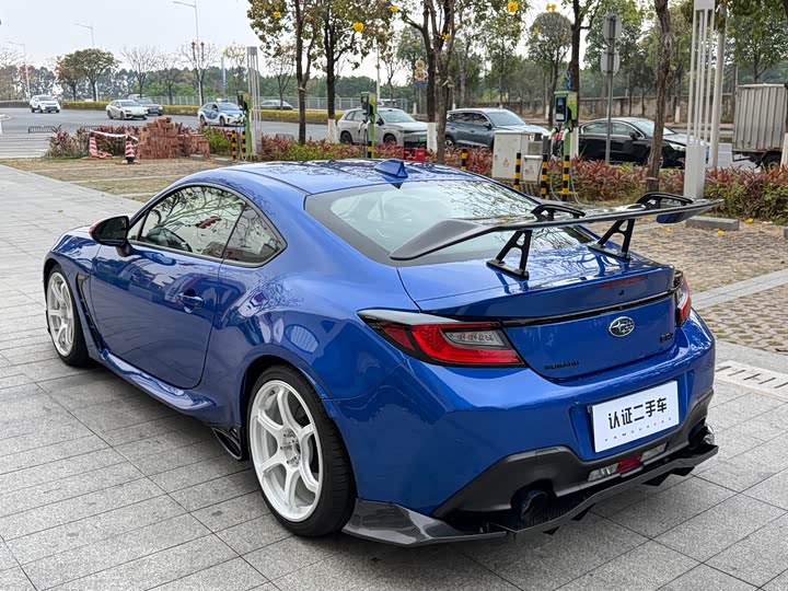 Фото 9 - Subaru BRZ