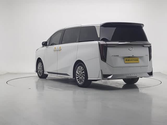 Фото 5 - GAC Trumpchi M8