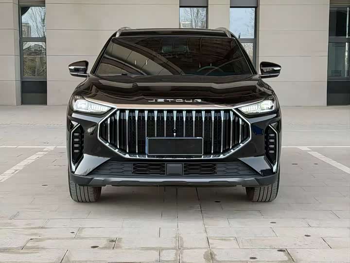 Photo 2 - Jetour X70 Plus