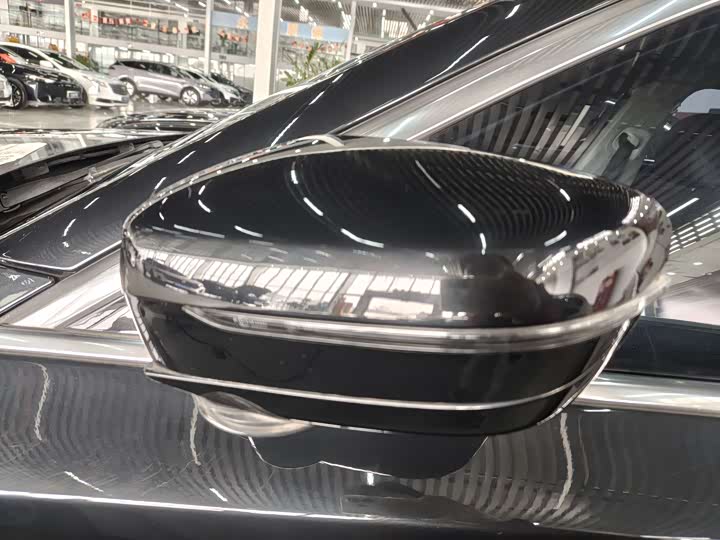 Фото 7 - BMW 5 Series Hybrid