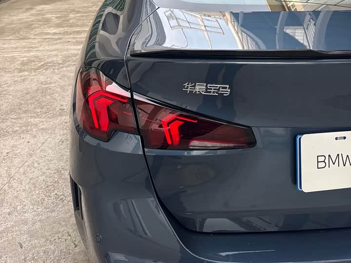 Photo 6 - BMW 2 Series