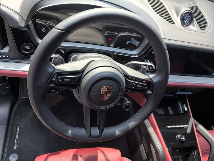 Фото 4 - Porsche Cayenne