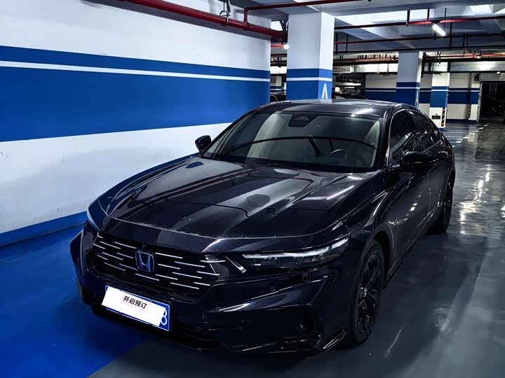 Фото 2 - Honda Accord