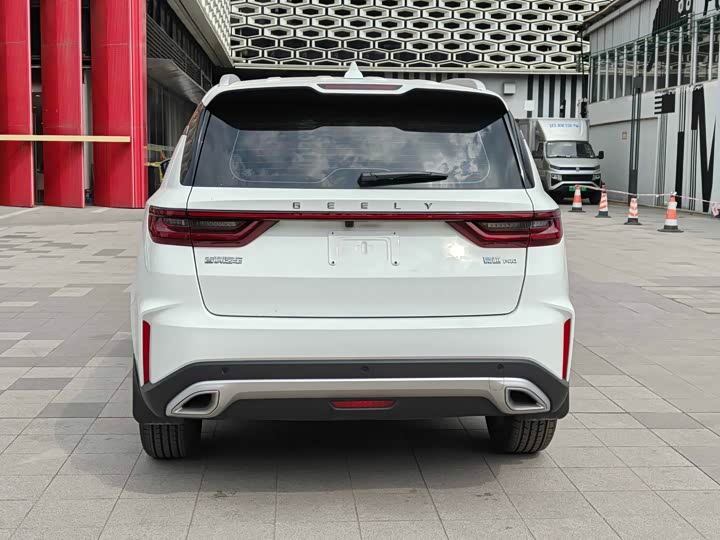 Фото 4 - Geely Okavango Pro