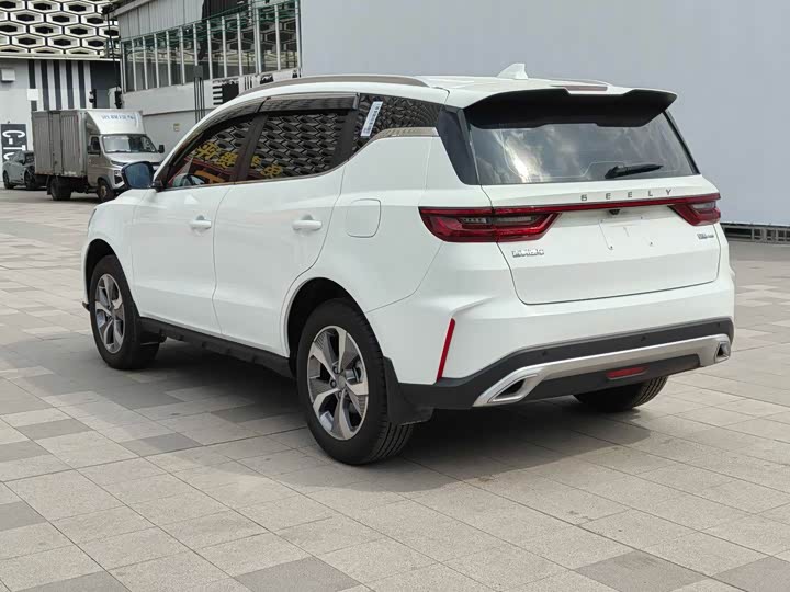 Фото 5 - Geely Okavango Pro