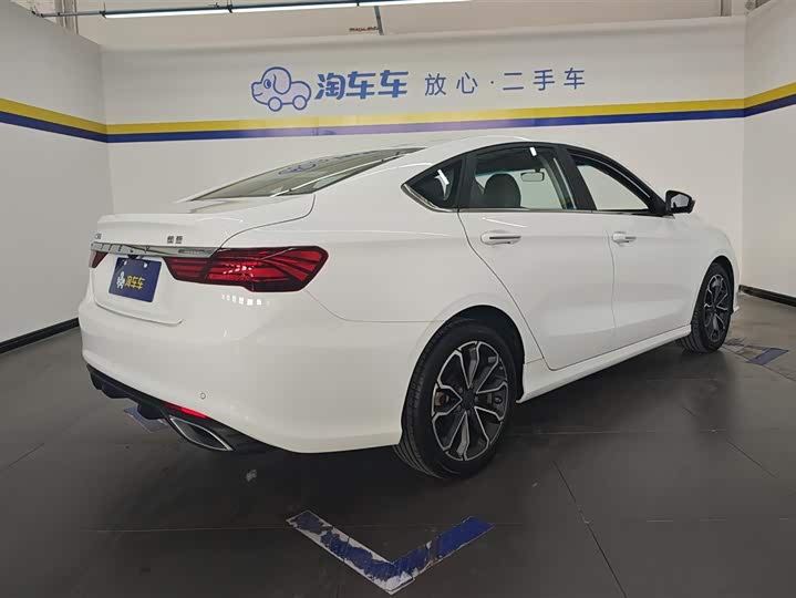 Фото 3 - Geely Binrui