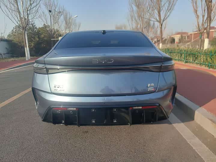 Фото 2 - BYD Seal