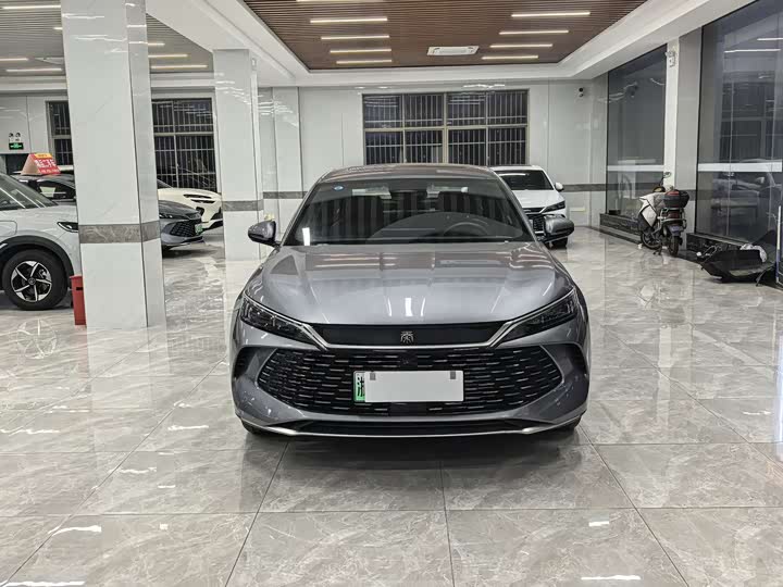 Фото 2 - BYD Qin L