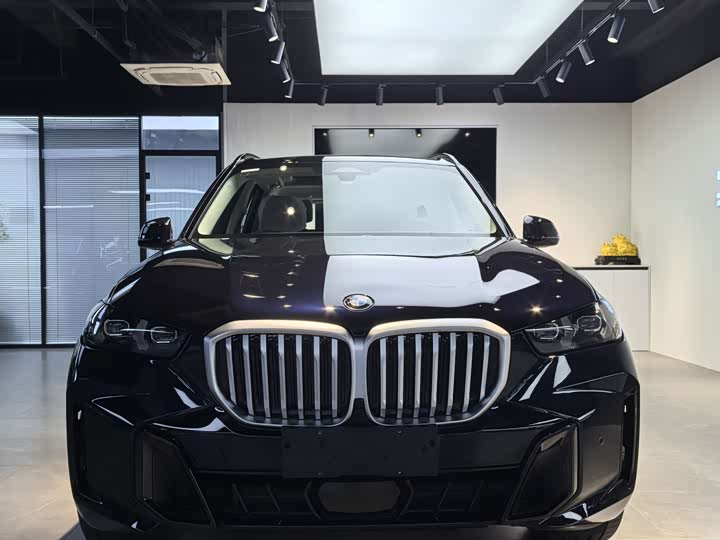 Фото 2 - BMW X5