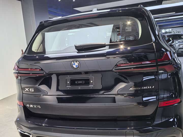Фото 9 - BMW X5