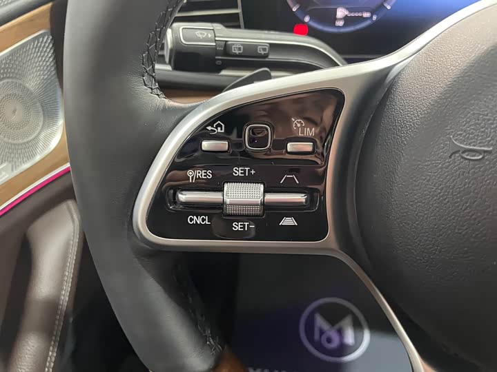 Фото 6 - Mercedes-Benz GLS-Class