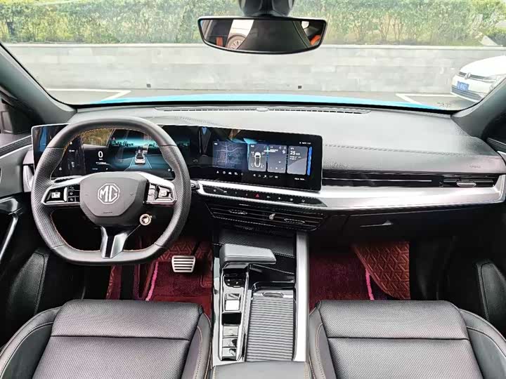 Фото 9 - MG Motor One