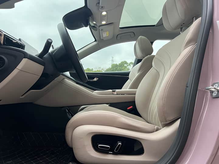 Фото 4 - GAC Aion RT