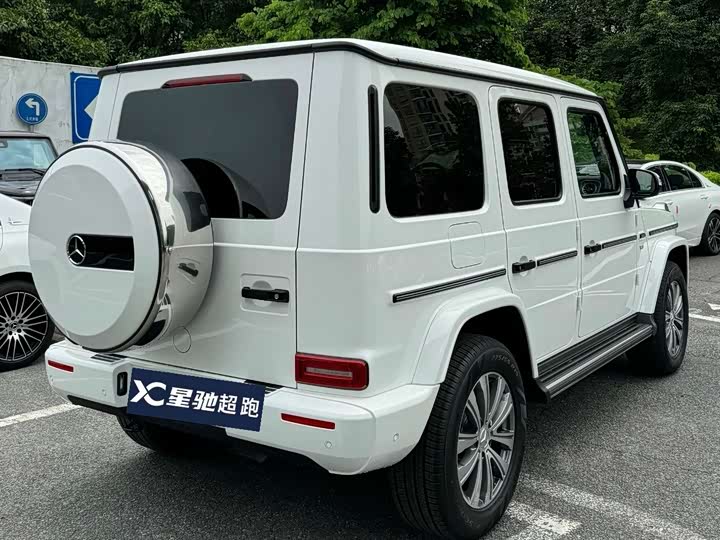 Фото 2 - Mercedes-Benz G-Class
