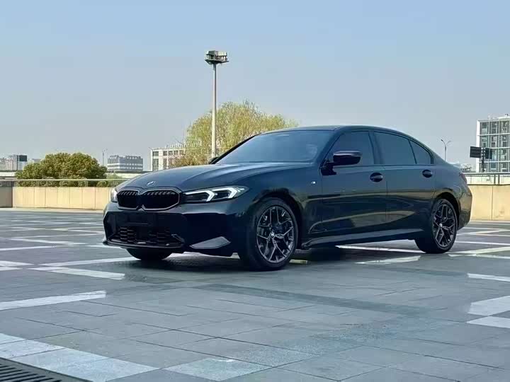 Фото 1 - BMW 3 Series