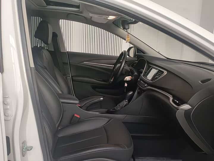 Photo 4 - Buick Excelle GT