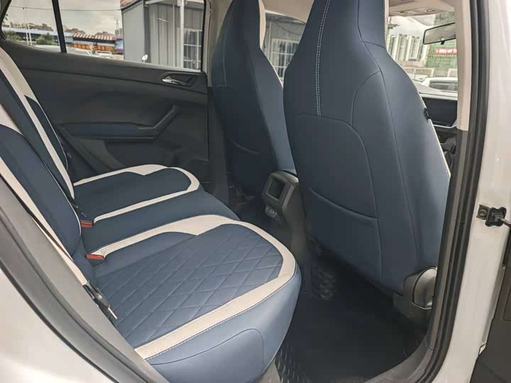 Фото 5 - Volkswagen T-Cross