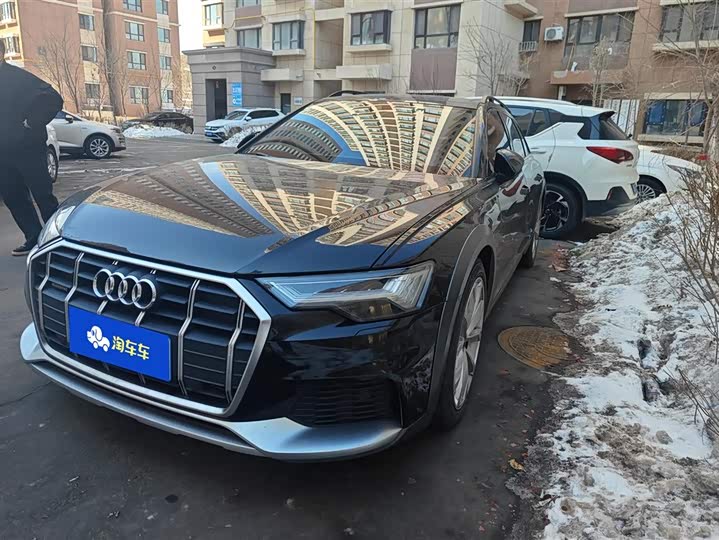 Фото 1 - Audi A6