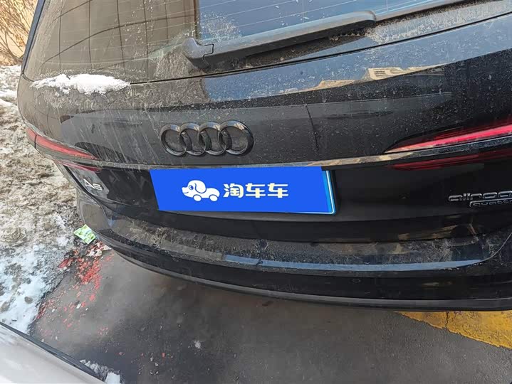 Фото 4 - Audi A6