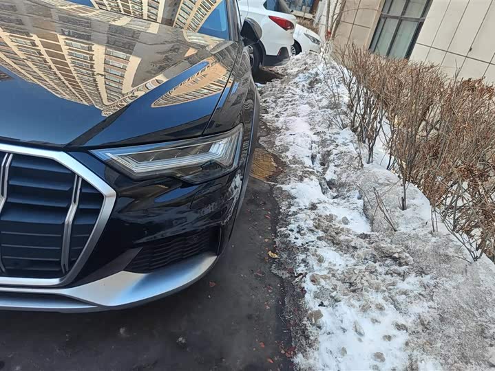 Фото 5 - Audi A6