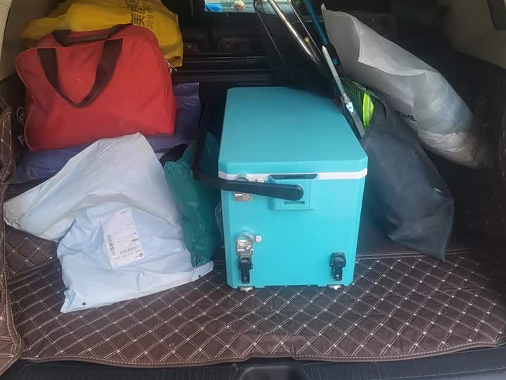 Photo 4 - Buick Envision Plus