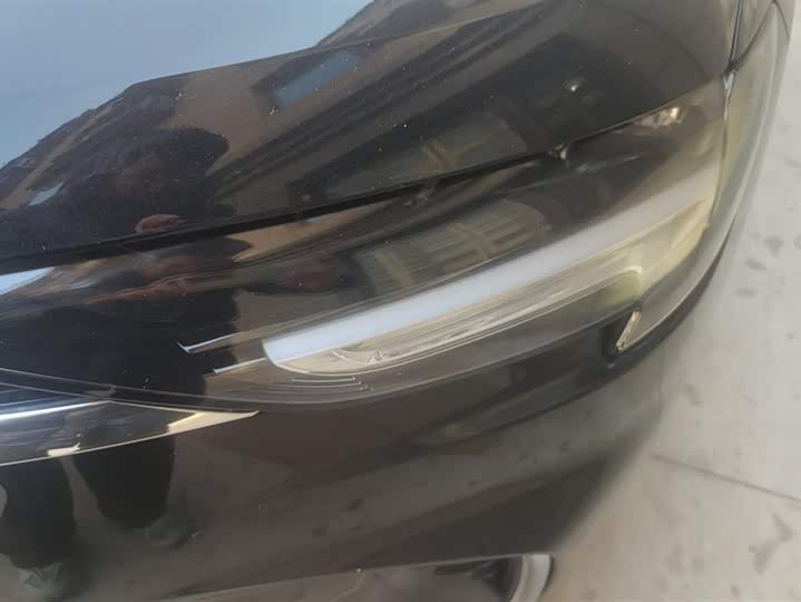 Photo 5 - Buick Envision Plus