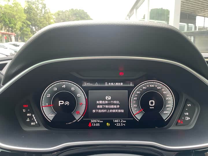 Фото 7 - Audi Q3