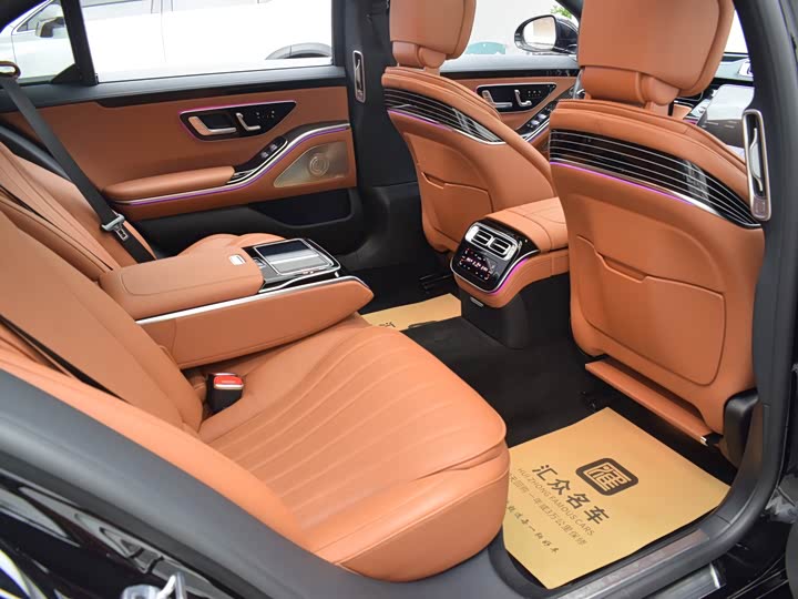 Фото 7 - Mercedes-Benz S-Class