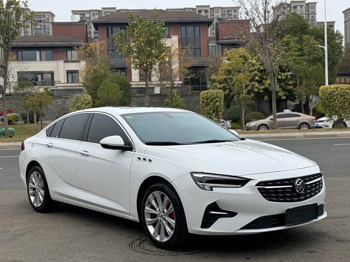 Фото 3 - Buick Regal