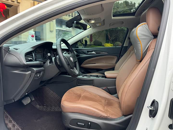 Фото 4 - Buick Regal