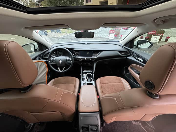 Фото 9 - Buick Regal