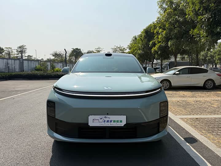 Фото 2 - LiXiang L6