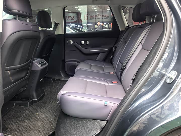 Фото 8 - Leapmotor C10