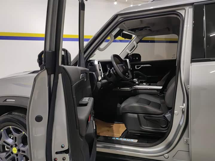 Фото 9 - Jetour T2