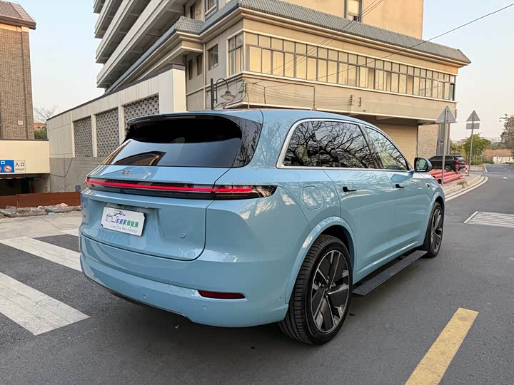 Фото 6 - LiXiang L7