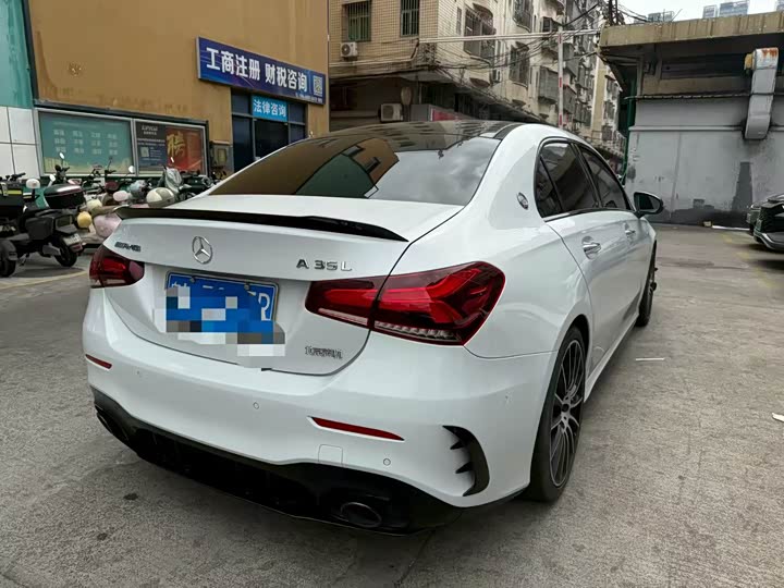 Фото 3 - Mercedes-Benz A-Class AMG