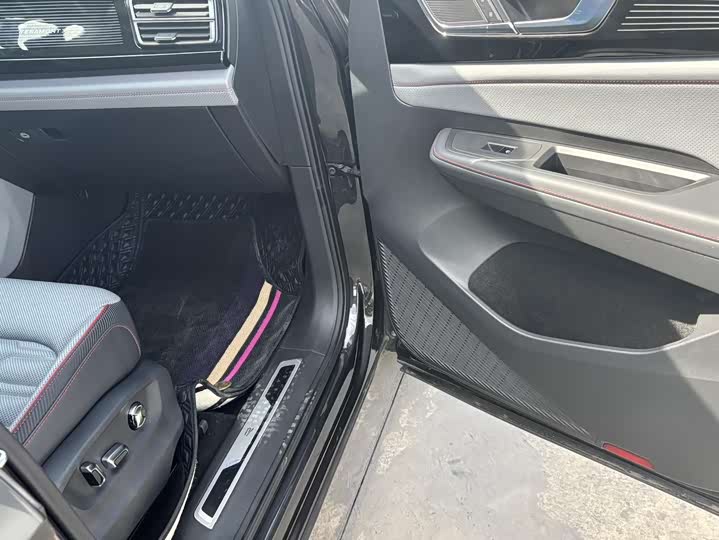 Фото 4 - Volkswagen Teramont X