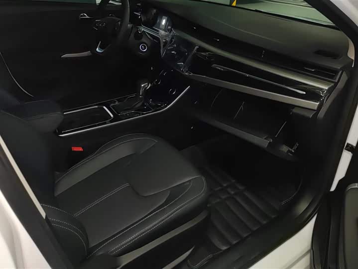 Фото 8 - Chery Arrizo 5