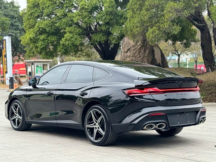 Фото 9 - MG Motor 7