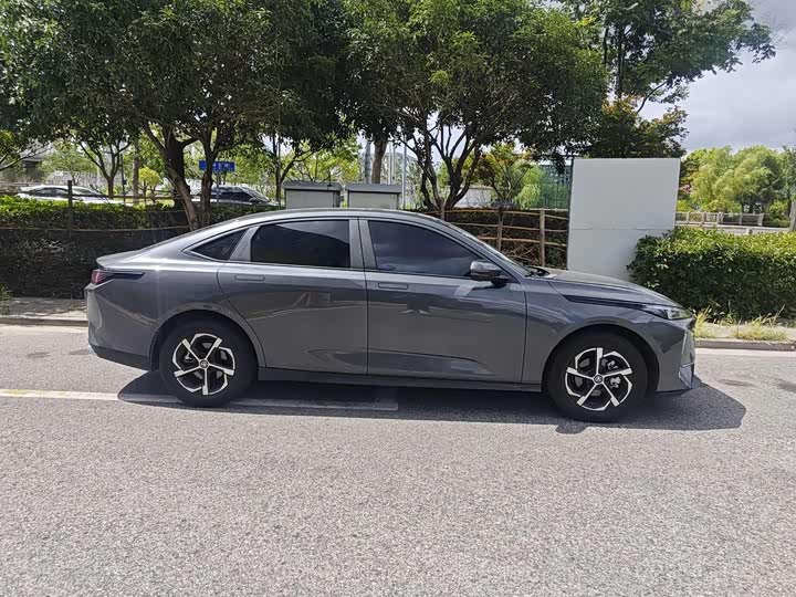 Фото 5 - Changan Eado Plus