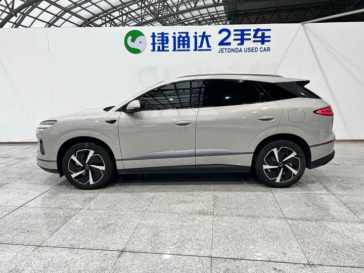 Фото 5 - BYD Sea Lion 06 Hybrid/EV