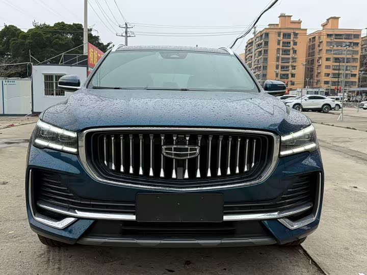 Фото 2 - Geely Monjaro