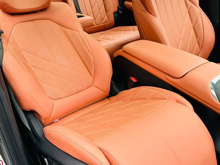 Фото 9 - Changan CS75 Plus