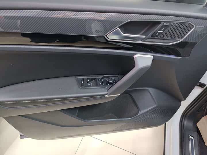 Фото 6 - Volkswagen Tayron