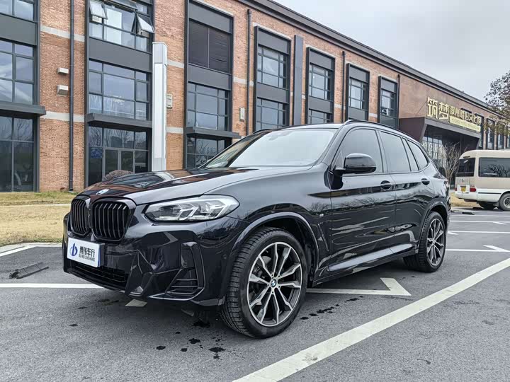 Фото 1 - BMW X3