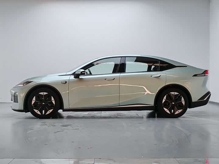 Фото 4 - Changan Deepal SL03