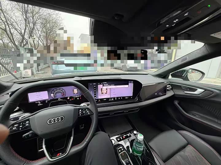 Фото 2 - Audi A5L Sportback