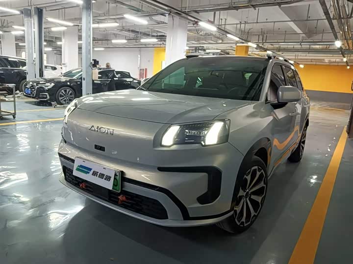 Фото 1 - GAC Aion V