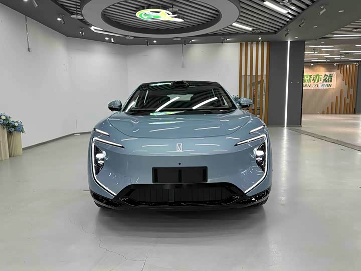 Фото 2 - Avatr 07